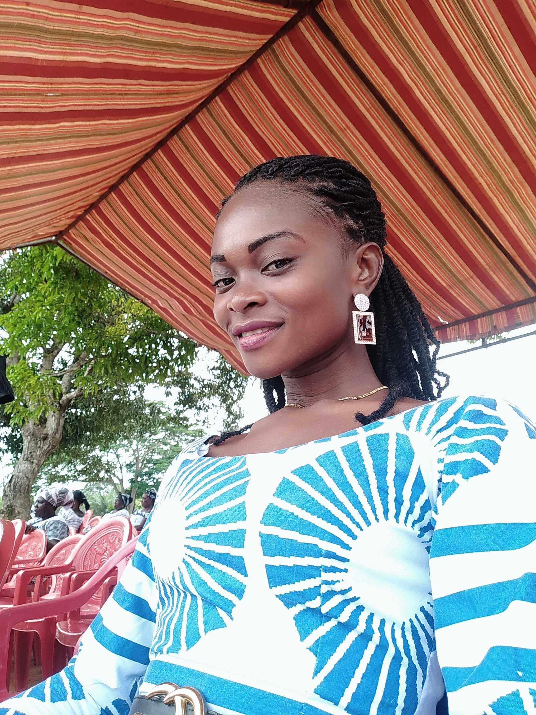 Annie Owusu Profile Picture