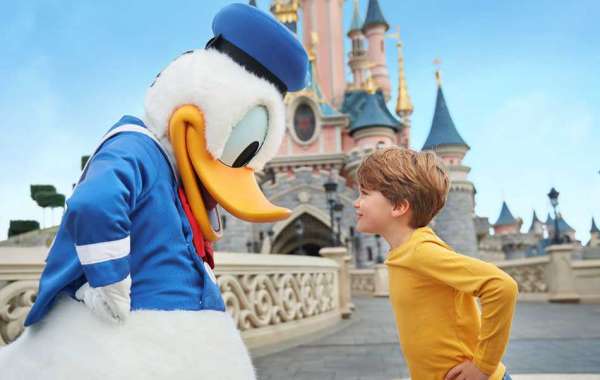 Magical Getaways: Coach Holidays to Disneyland Paris and Disneyland Paris Weekend Breaks