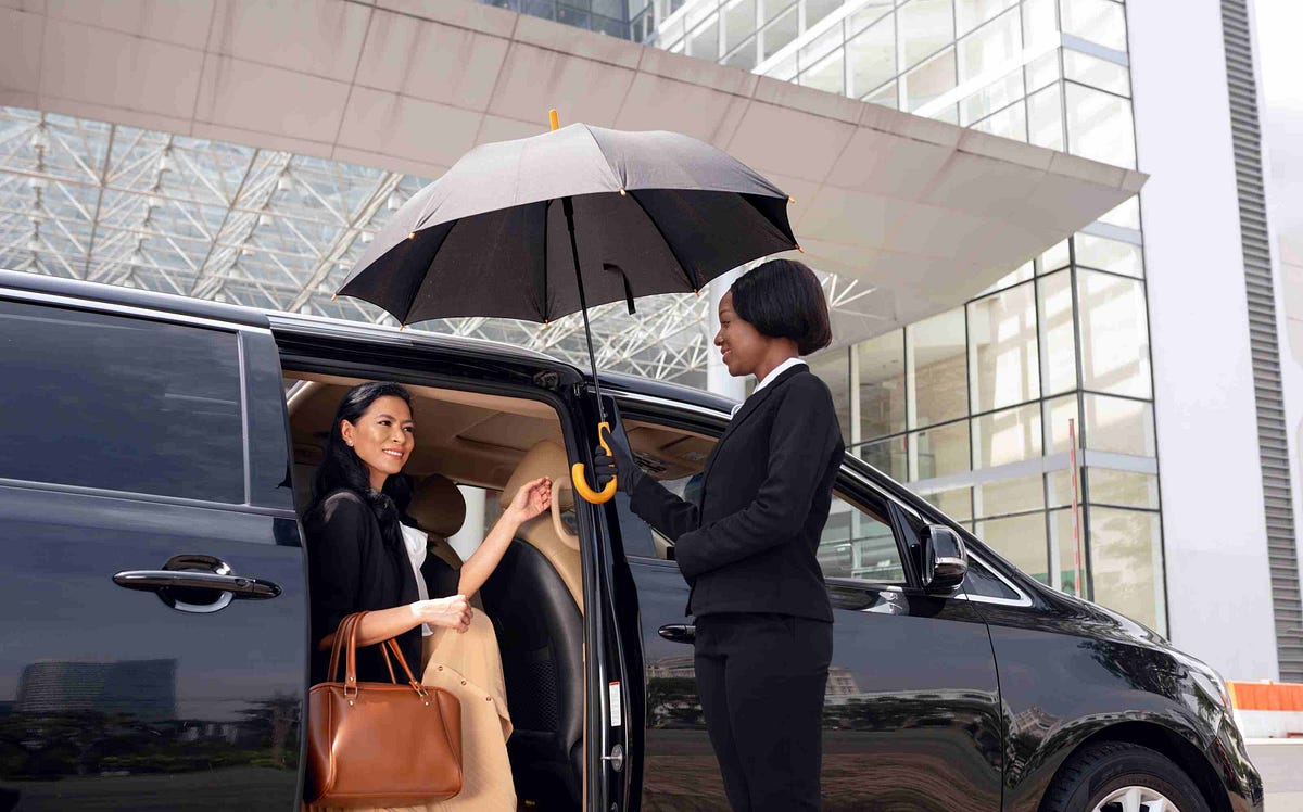 How to Book the Best Limousine Rental Service in Dubai | by MTN Limousine | Feb, 2024 | Medium