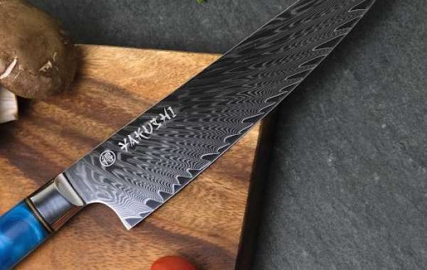 Discovering the Craftsmanship of Damascus Steel Kitchen Knives