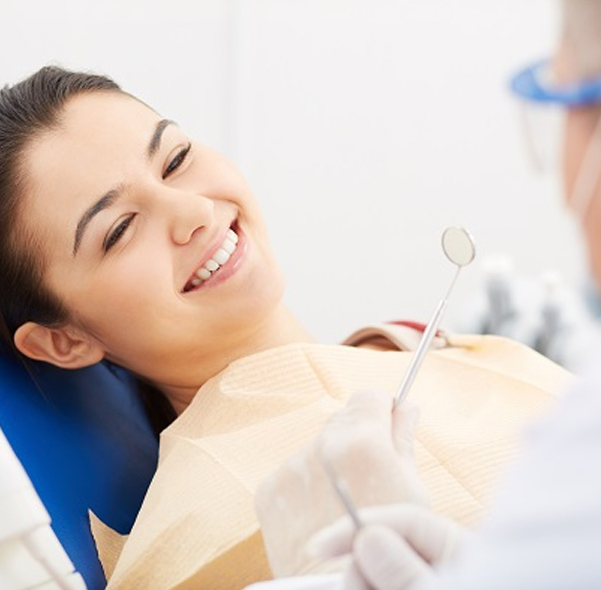 Best Dental Implant Restorations in Houston