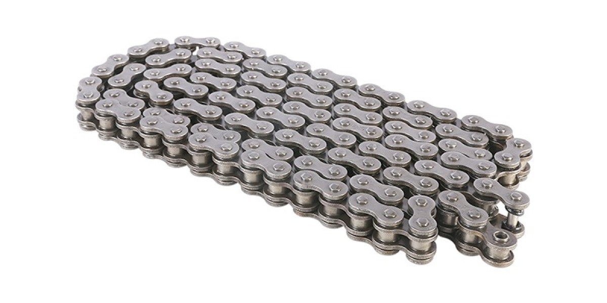 Motorcycle Drive Chains: An In-depth Analysis of Material Strength, Sprocket Compatibility, and Tensile Strength