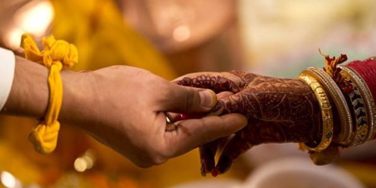 Top Elite Matrimonial Services in Delhi for Discerning Singles