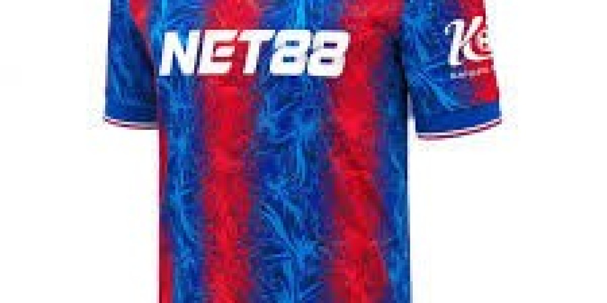 The Popularity of Retro Crystal Palace Football Shirts