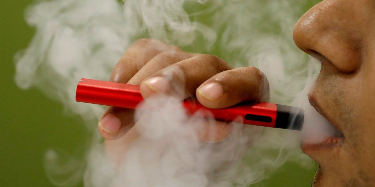 E-Cigarettes: What Draws People to this Modern Smoking Alternative?