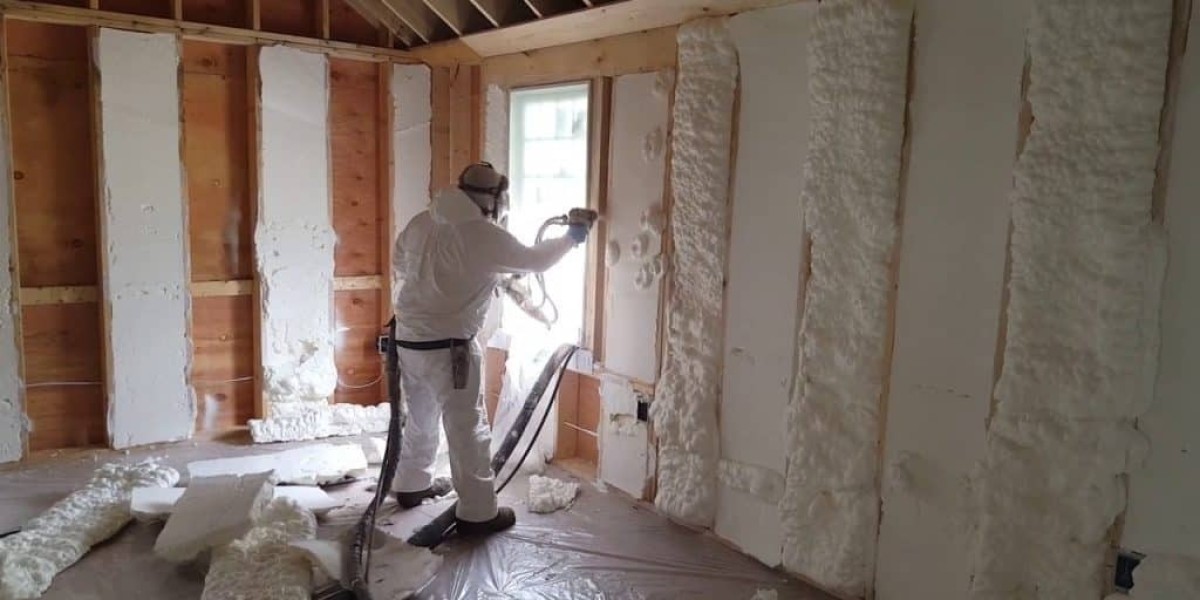 How to Choose Between Closed-Cell and Open-Cell Spray Foam