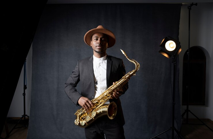 5 Reasons to Hire a Professional Saxophonist for Your Private Party – Ronald Burris,Jazz Saxophonist