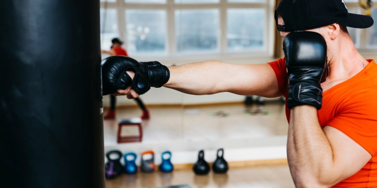 The Benefits of Using Hand Wraps for Boxing