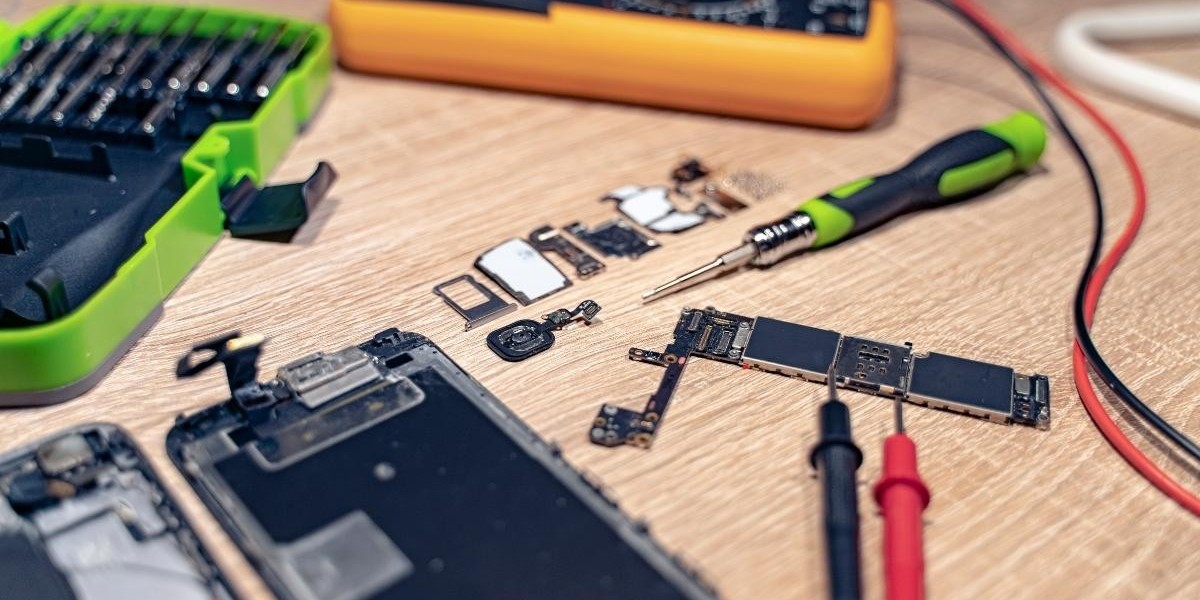 Digitizer Repairs: Ensuring Optimal Performance for Your Devices