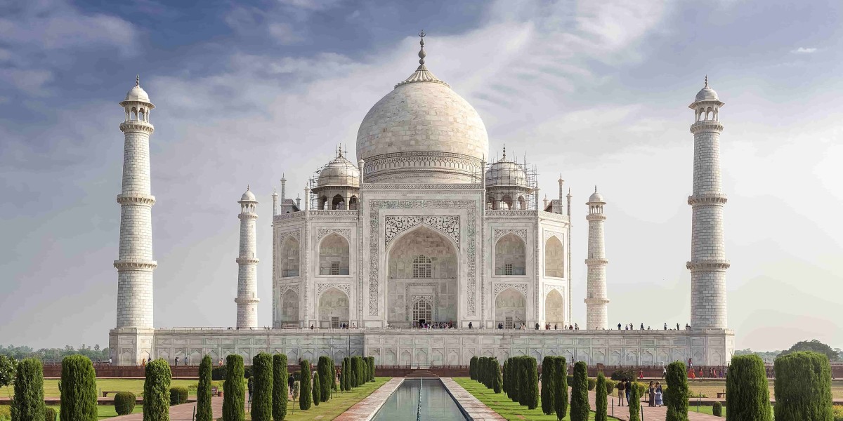 Exploring India with Unforgettable India Tour Packages