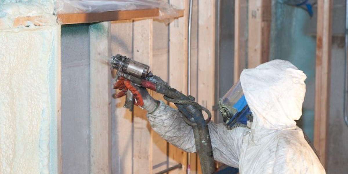 Why Do 8 Out of 10 Homeowners Recommend Spray Foam Experts for Insulation?