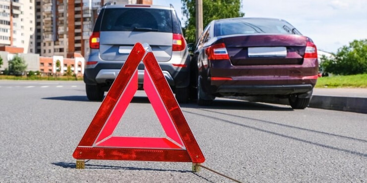 How To Stay Safe While Waiting For Roadside Assistance In Cody, WY