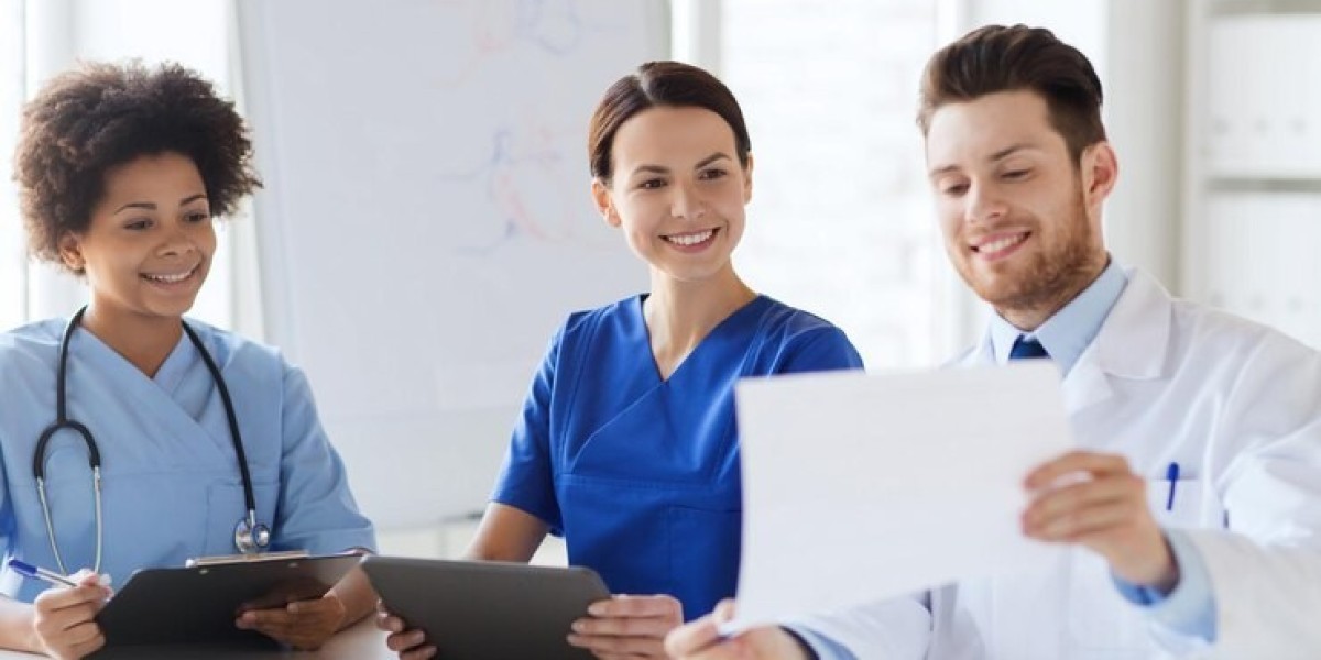 How Healthcare Staffing Contract Managers Optimize Workforce Management