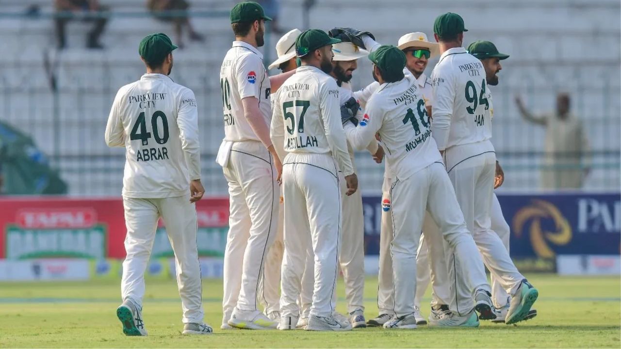 Pakistan playing XI for 2nd Test against England announced, Kamran Ghulam replaces Babar Azam