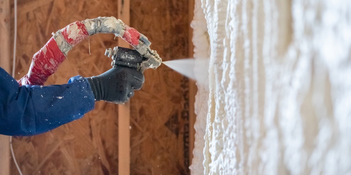 DIY vs. Professional Spray Foam Insulation Installation