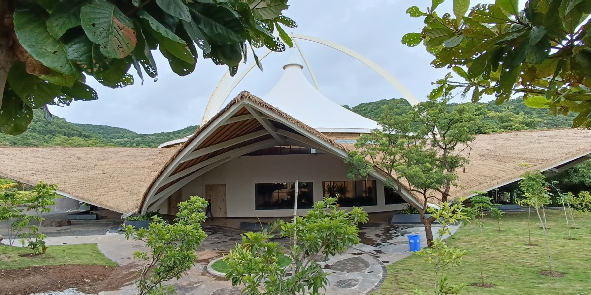 Artificial Thatch Roof - Long-Lasting Tropical Appeal