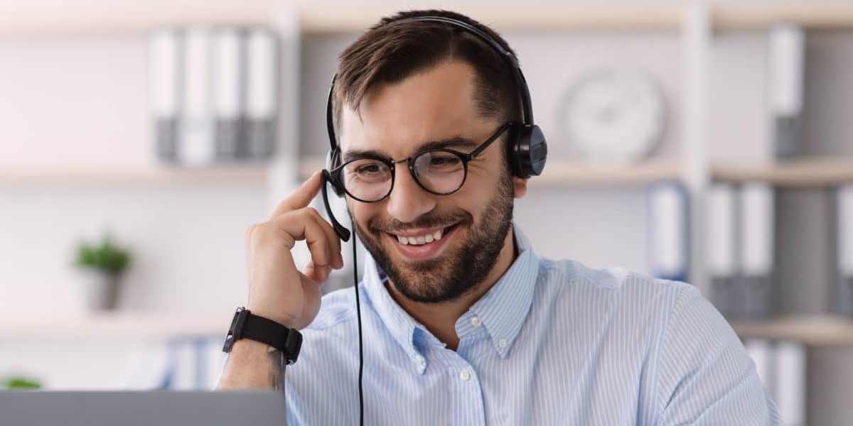 How to Find the Best Call Center in Toronto for Your Business