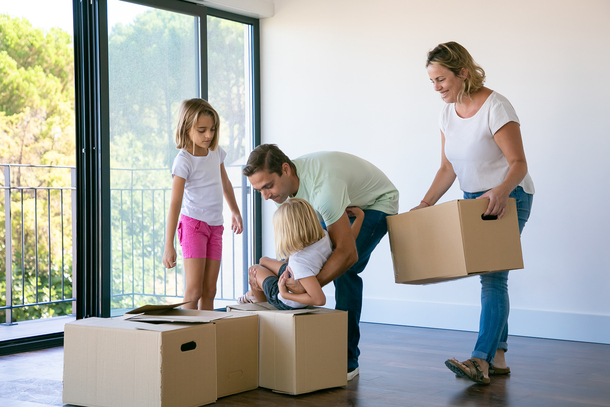 Why Hiring Movers is the Best Way to Ensure a Relaxed Move for Your Family - JL Movers