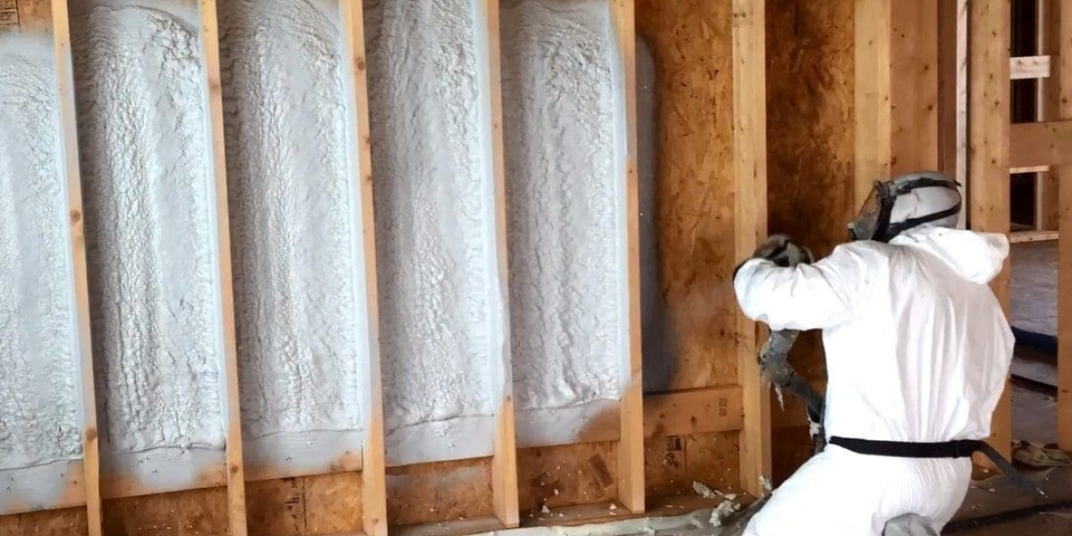 Closed Cell Spray Foam Insulation: Long-Term Advantages