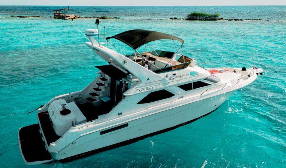 Super Yacht Charter: define luxury on Azure Waters of Aruba