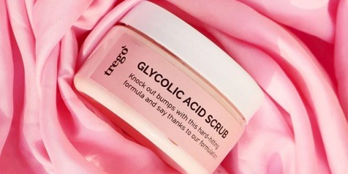 Benefits of Glycolic Acid Scrubs for Smooth, Radiant Skin