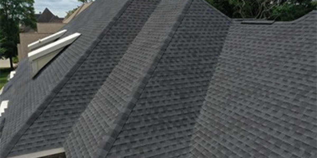 Why Choosing a Local Residential Roofing Company in Eau Claire, WI Matters