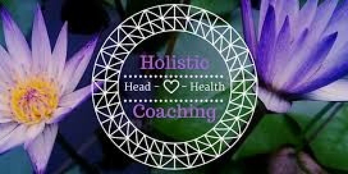 Holistic Life Coaching vs. Traditional Coaching: Key Differences Explained