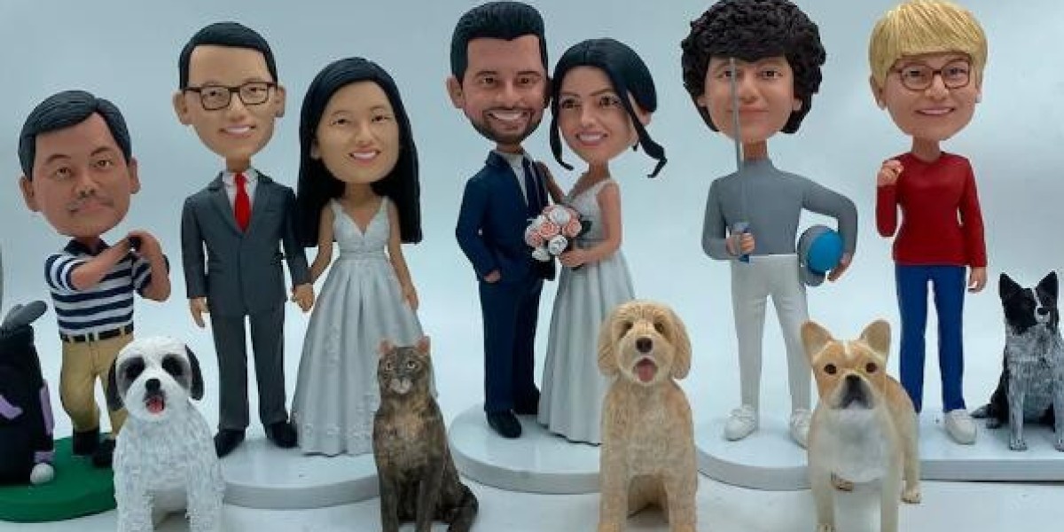 Order a Custom Bobblehead for the Holidays