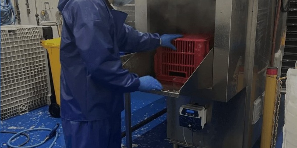 Cleaning and Sanitisation in the Food Industry for Safe Production