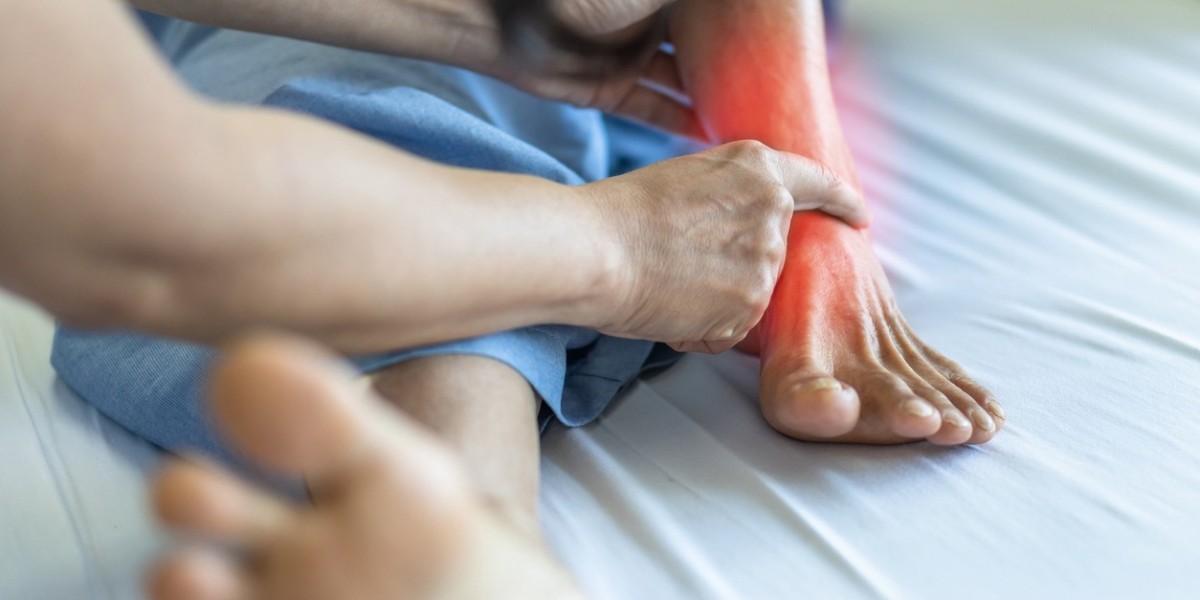 Foot and Ankle Surgery in St. Clair Shores: Finding the Right Local Podiatrist Near You