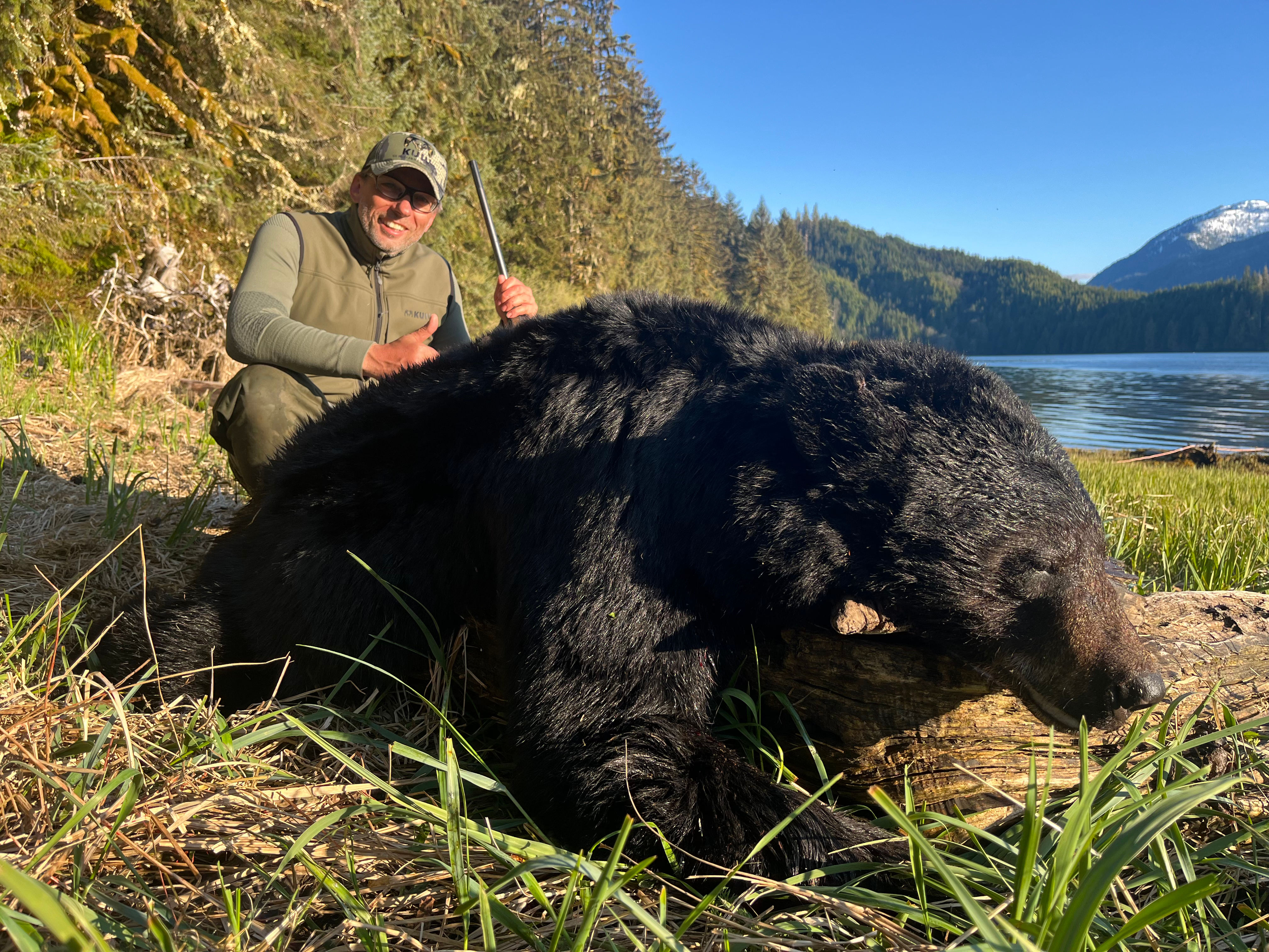 Guided Bear Hunts | Black Bear Hunting BC